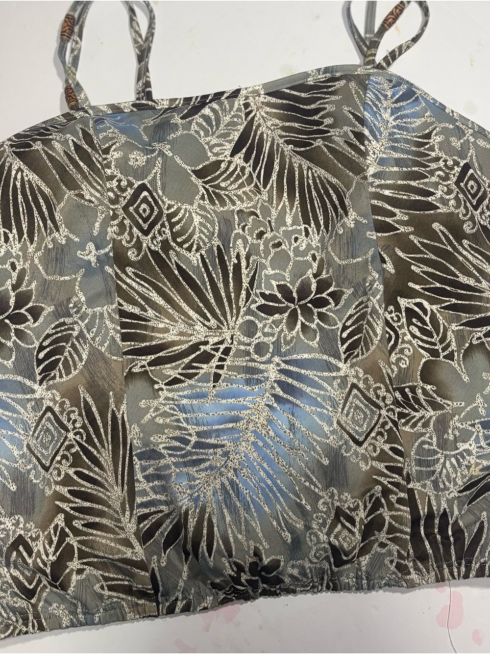 Lane Bryant tankini swim top with a distinct grey white tropical leaf pattern - Picture 1 of 8